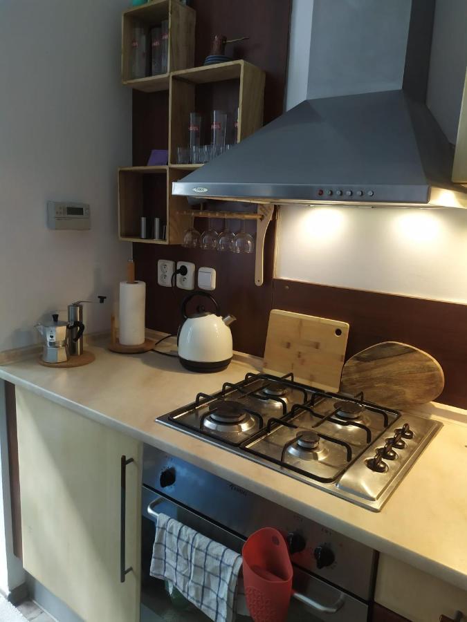 Pisqor Apartment - Self Check-In Bratislava Dış mekan fotoğraf
