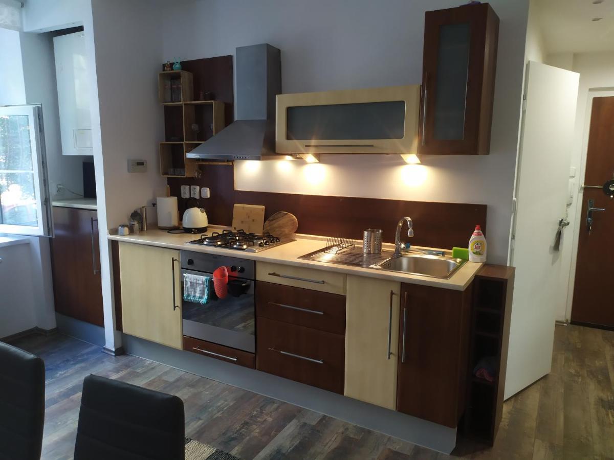 Pisqor Apartment - Self Check-In Bratislava Dış mekan fotoğraf